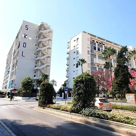 Skol 212. Two Bedrooms Duplex In Centre On The Beachfront. Appartement Marbella