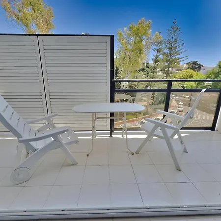 Appartement Skol 212. Two Bedrooms Duplex In Centre On The Beachfront. Marbella